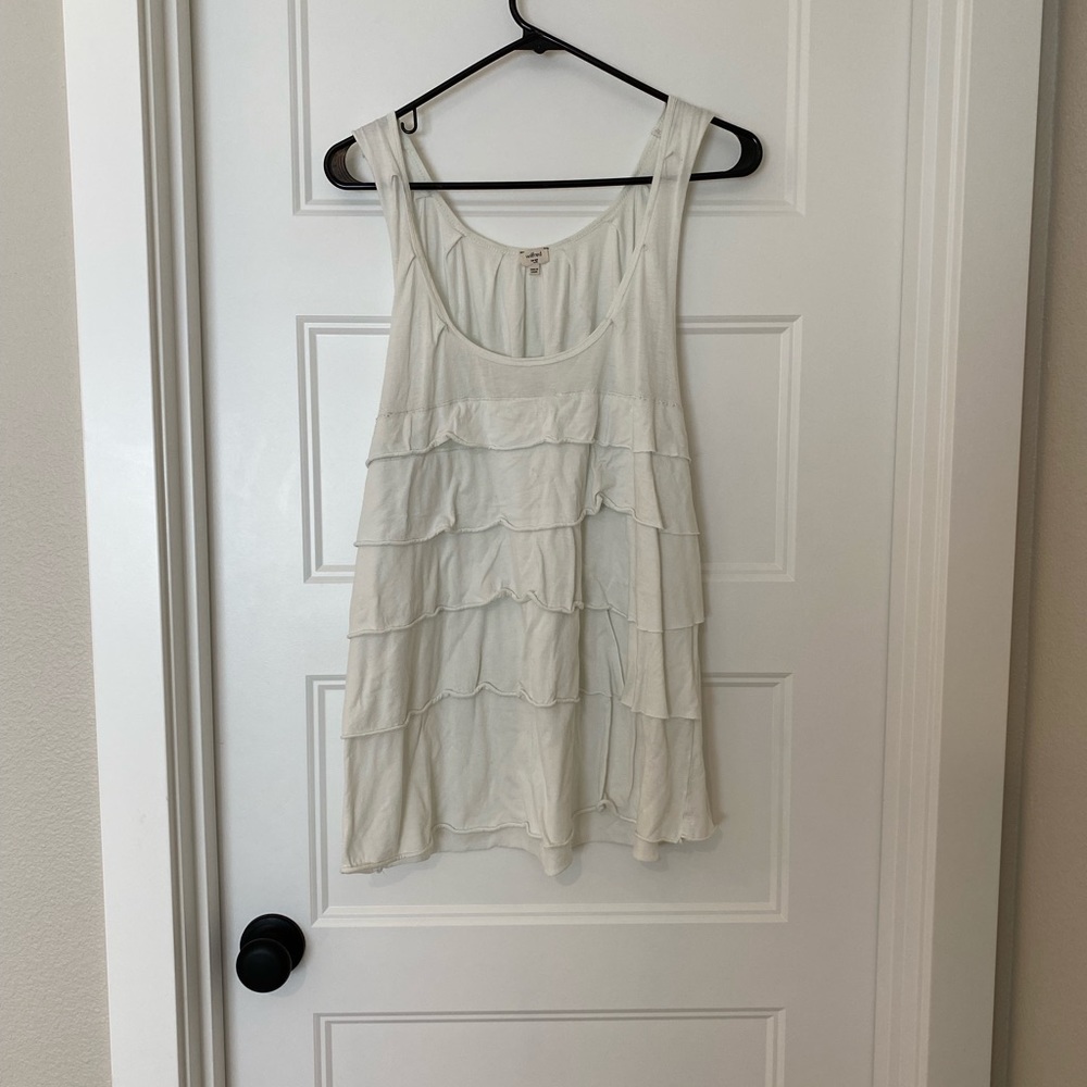 Ruffle tank